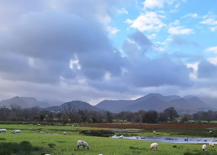 1 Bed In 94065 Nyaraló